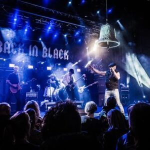 Koncert -Back in Black AC/DC Rocumentary 27/12 – 2026
